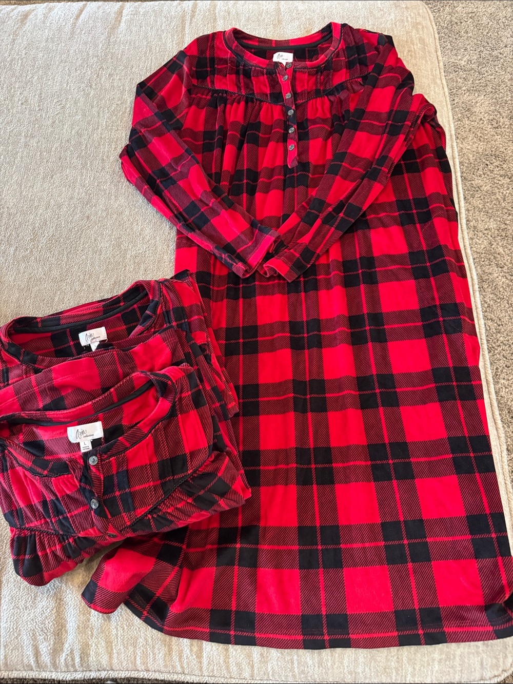 3 Aria Red & Black Buffalo Plaid Long-Sleeve Nightgowns